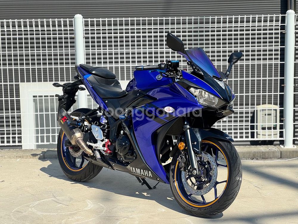 r3 17년식 3만키로 아크라머플러 앞뒤블박 판매중--0