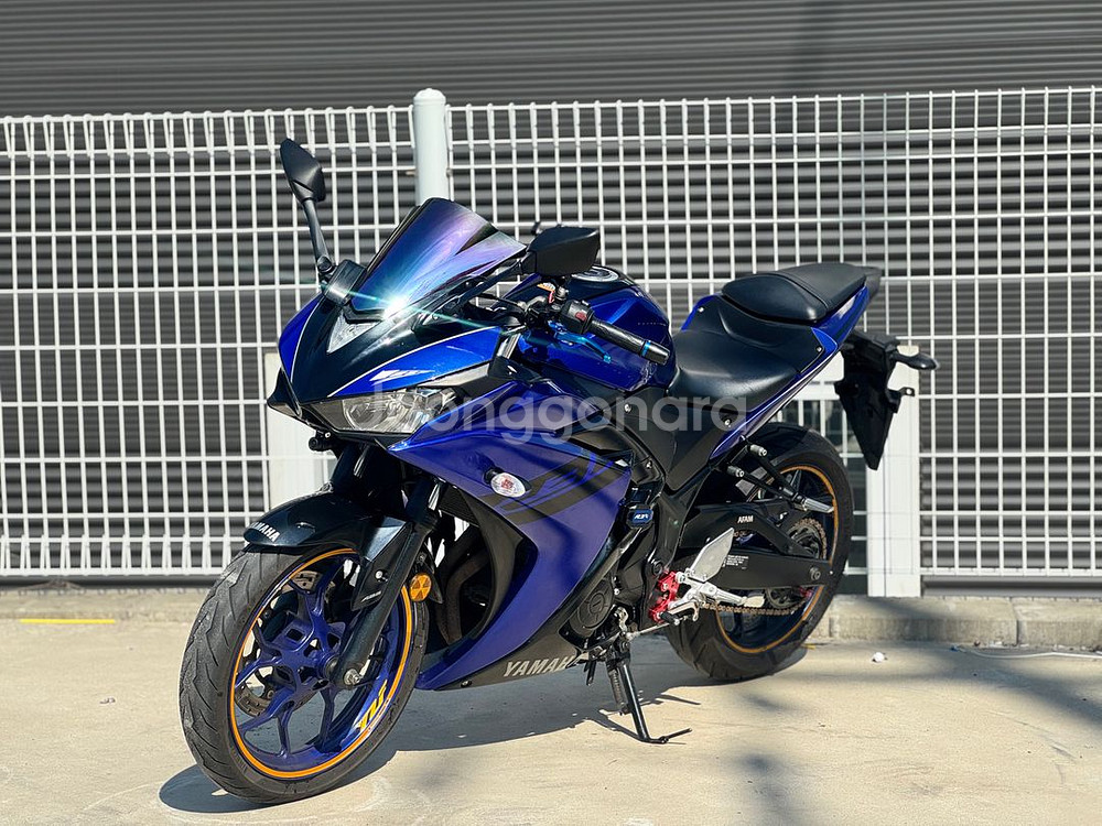 r3 17년식 3만키로 아크라머플러 앞뒤블박 판매중--6