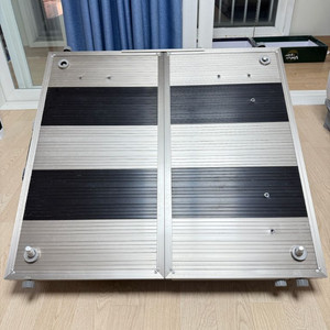 새론볼 접지좌대 발판