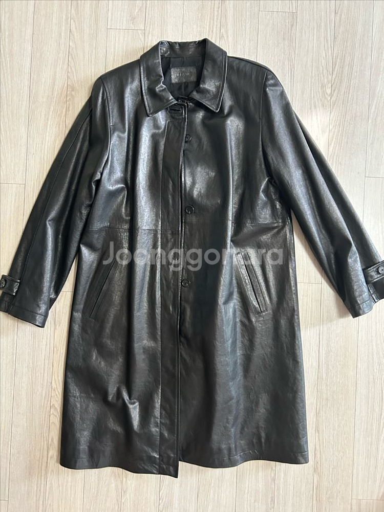 urbanic30 Signora Leather Coat--1