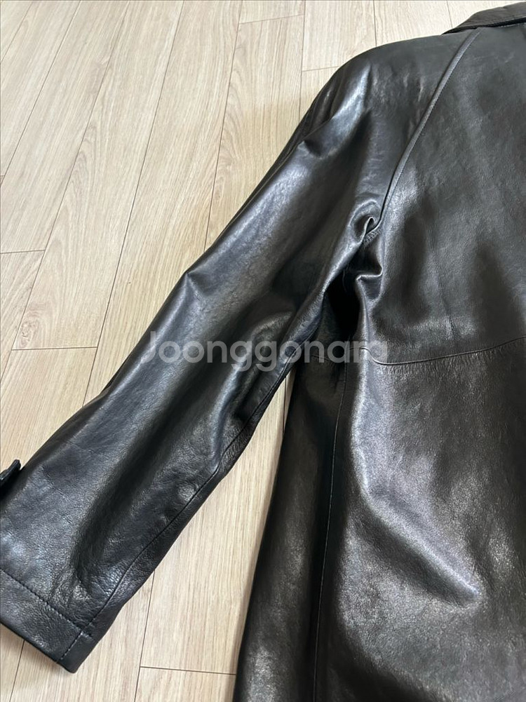 urbanic30 Signora Leather Coat--5