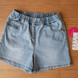 티파니주니어 반바지 155사이즈 거의 새것