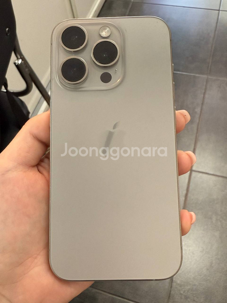 사이클136)아이폰15프로 네추럴 128GB/100%--0