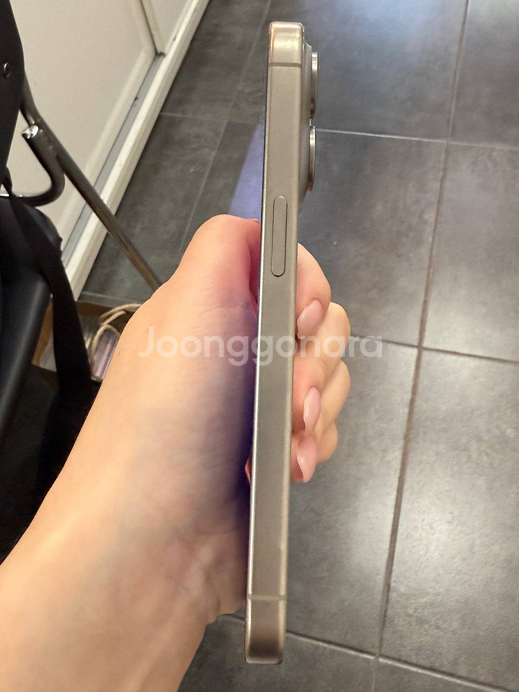 사이클136)아이폰15프로 네추럴 128GB/100%--5
