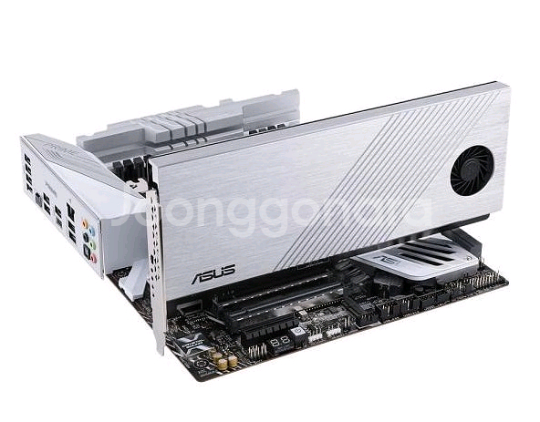 ASUS 하이퍼 M.2 X16 PCIe NVMe SSD--0