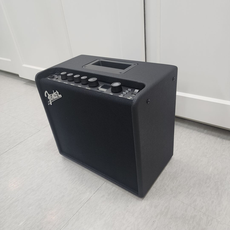 펜더 멀티이펙터 앰프 25와트 MUSTANG LT25--1