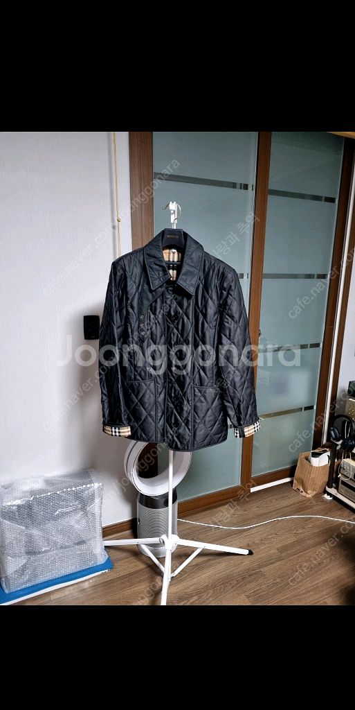 버버리 퀼팅재킷 새상품 XL77~77반까지--4