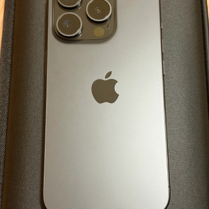 아이폰 15프로 블랙 256gb 리퍼미사용 새폰