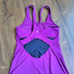 룰루레몬 운동복 상의 55 66사이즈