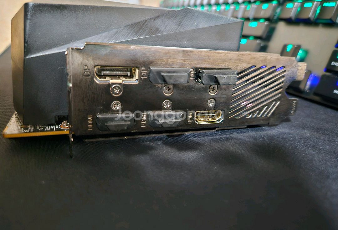 지포스 RTX3070 어로스 마스터--4