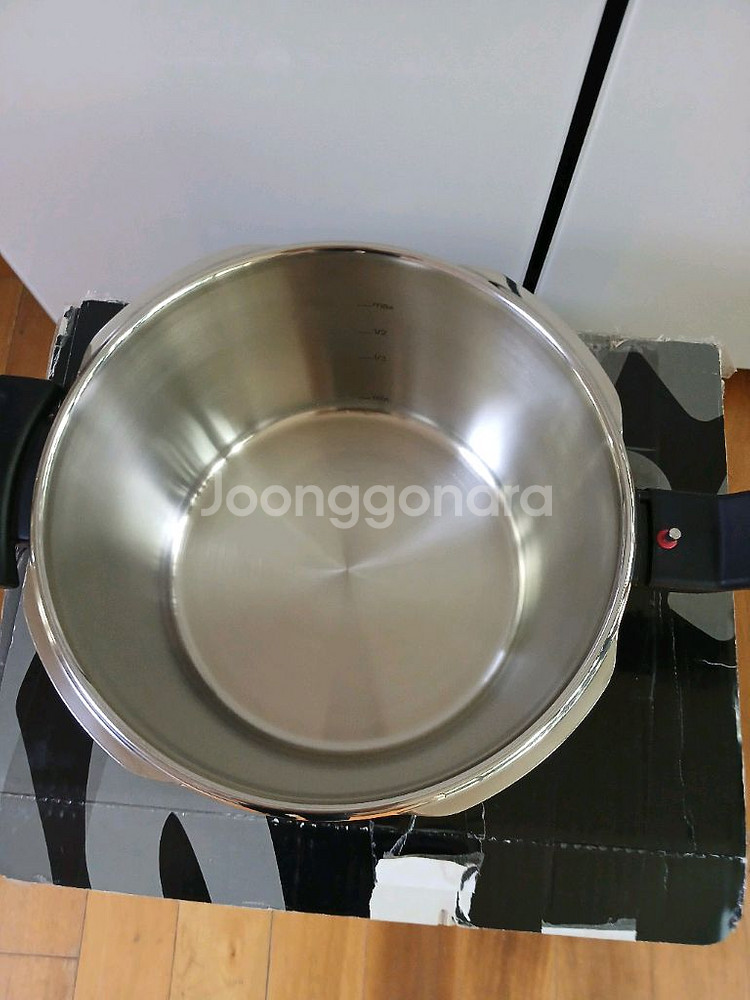 (새상품)휘슬러 블루멘 압력솥 바디와 냄비뚜껑 4.5--3