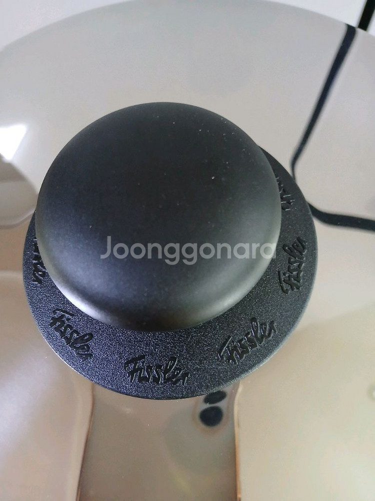 (새상품)휘슬러 블루멘 압력솥 바디와 냄비뚜껑 4.5--5