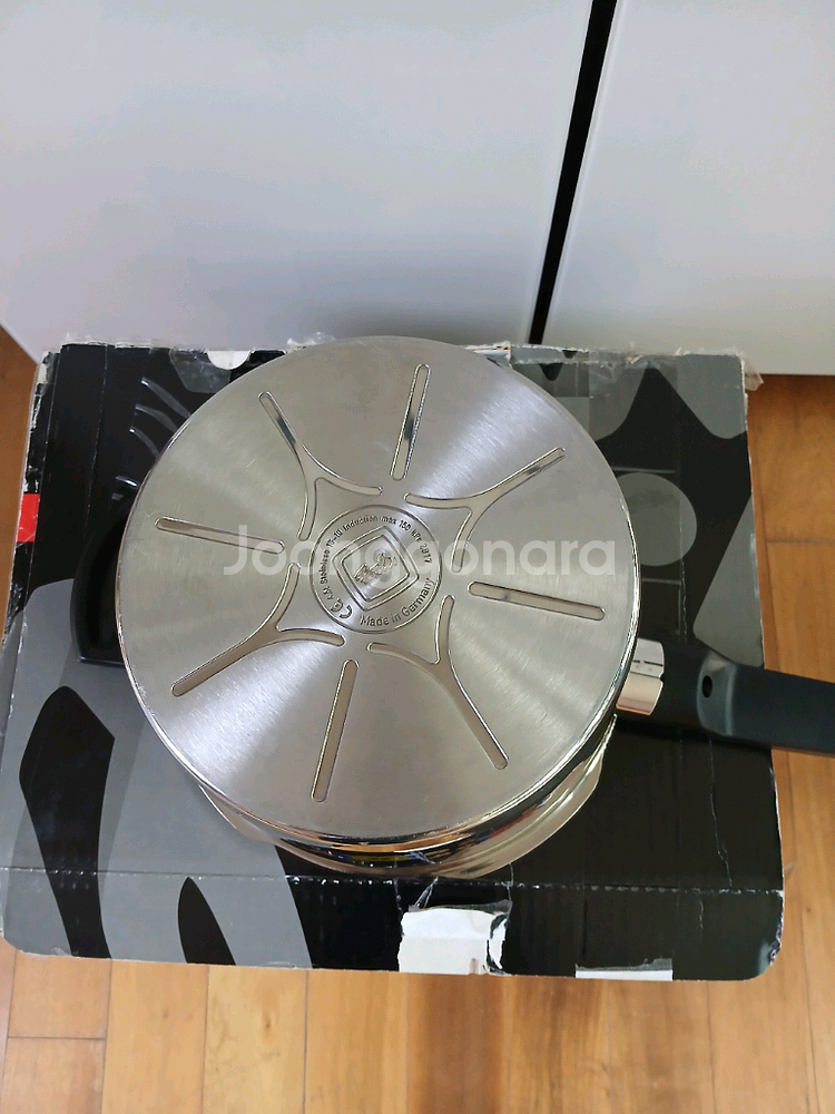 (새상품)휘슬러 블루멘 압력솥 바디와 냄비뚜껑 4.5--4