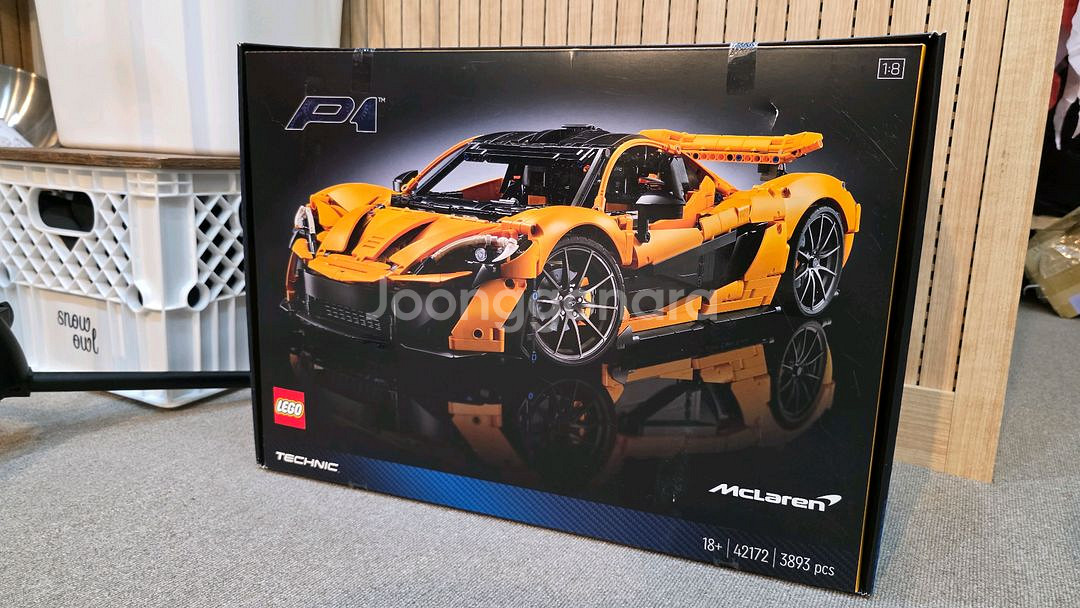 레고 42172 맥라렌 P1 미개봉 판매--1