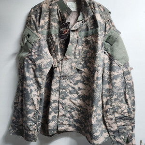 L-R, 미육군 ACU 지급용 오리지날 파병용 전투복