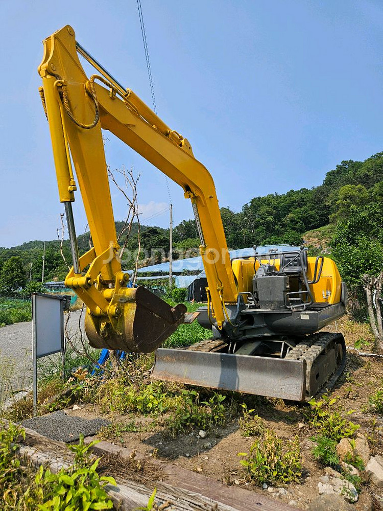 충남 공주 세종 천안 2톤 일제 미니굴삭기 코마츠020--1