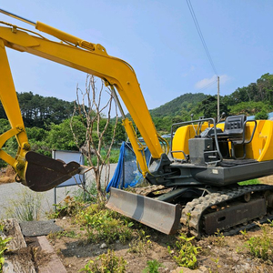 충남 공주 세종 천안 2톤 일제 미니굴삭기 코마츠020