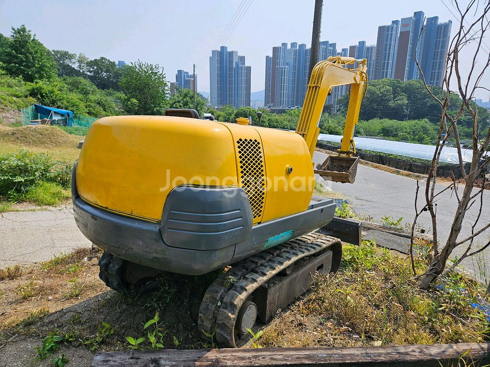 충남 공주 세종 천안 2톤 일제 미니굴삭기 코마츠020--8
