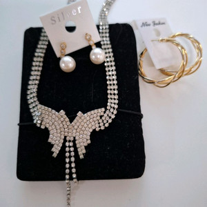 나비목걸이 귀걸이