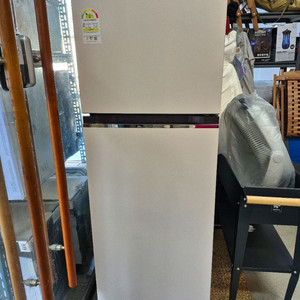 새상품) LG 오브제컨렉션 냉장고 264L D262MB