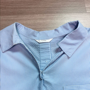 라인 블라우스 / 반값택포