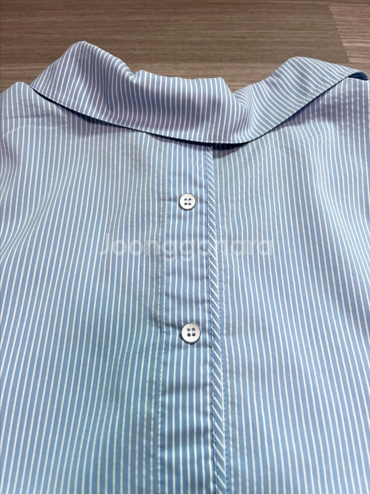 라인 블라우스 / 반값택포--6