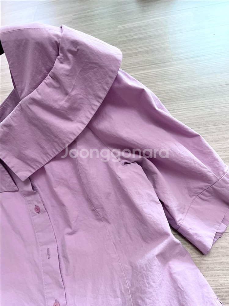 에잇세컨즈 블라우스--4