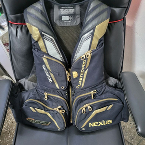 시마노 LIMITED PRO 조끼 상태 최상 싸이즈