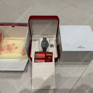 오메가 아쿠아테라 구형 양각 쿼츠 회판
