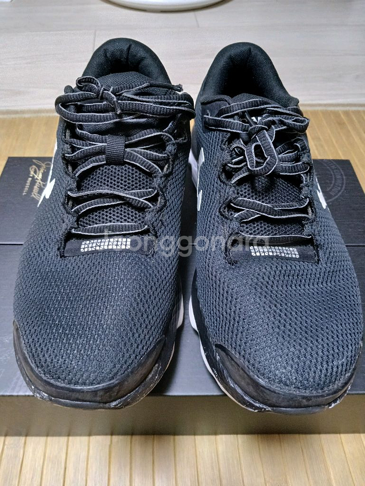 언더아머 운동화 (260mm)--0