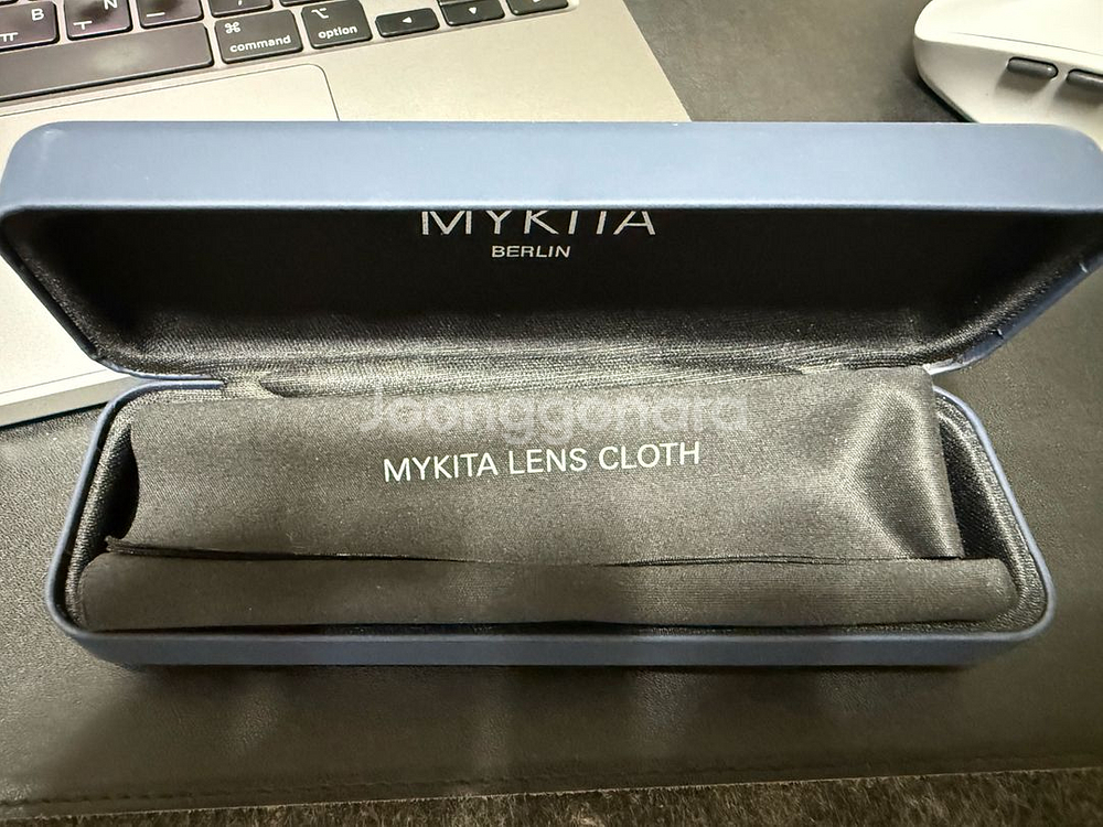 마이키타 니켄 (mykita niken) 검정 팝니다--5