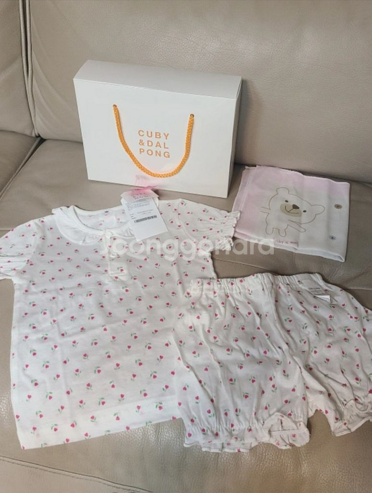 큐비앤맘 달퐁 돌선물 아기옷 상하의 세트 내의 90--1
