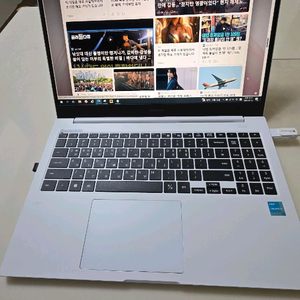삼성노트북 nt550xda-k14ah