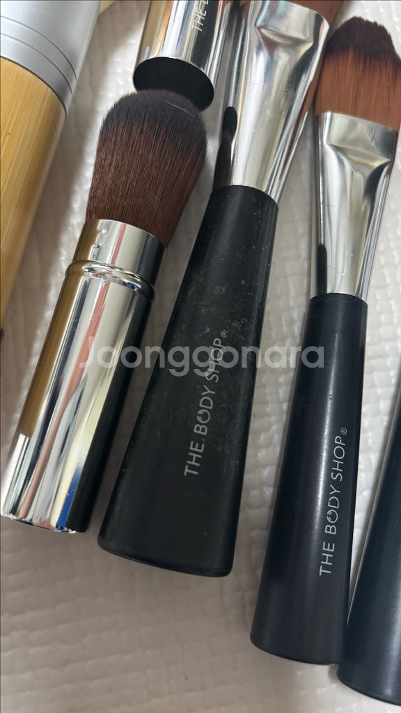 바디샵 에코툴즈 메이크업 브러쉬 일괄 택포--1