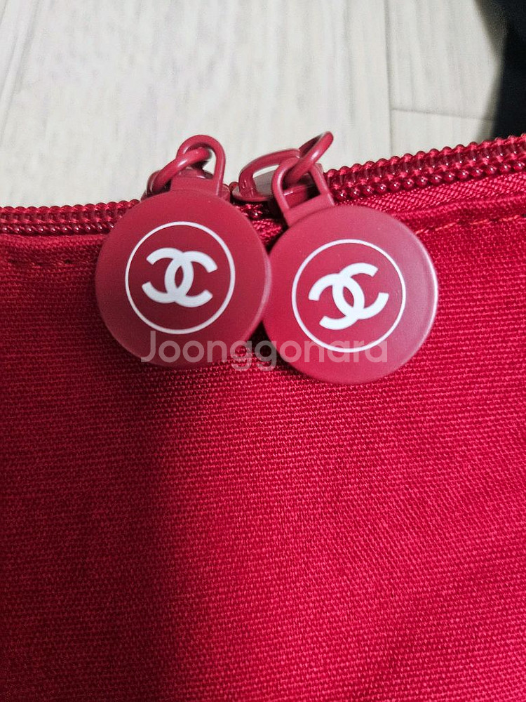 정품) 샤넬 레드 보스턴백 스포츠백 원형 가방--3
