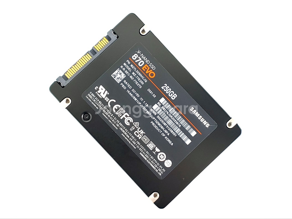 윈도우11 설치 삼성 870 SATA 250GB SSD--1