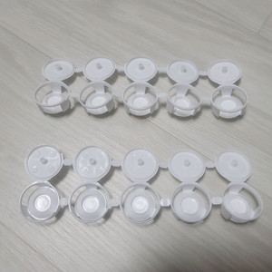 바퀴벌레 먹이캡 먹이통 팝니다