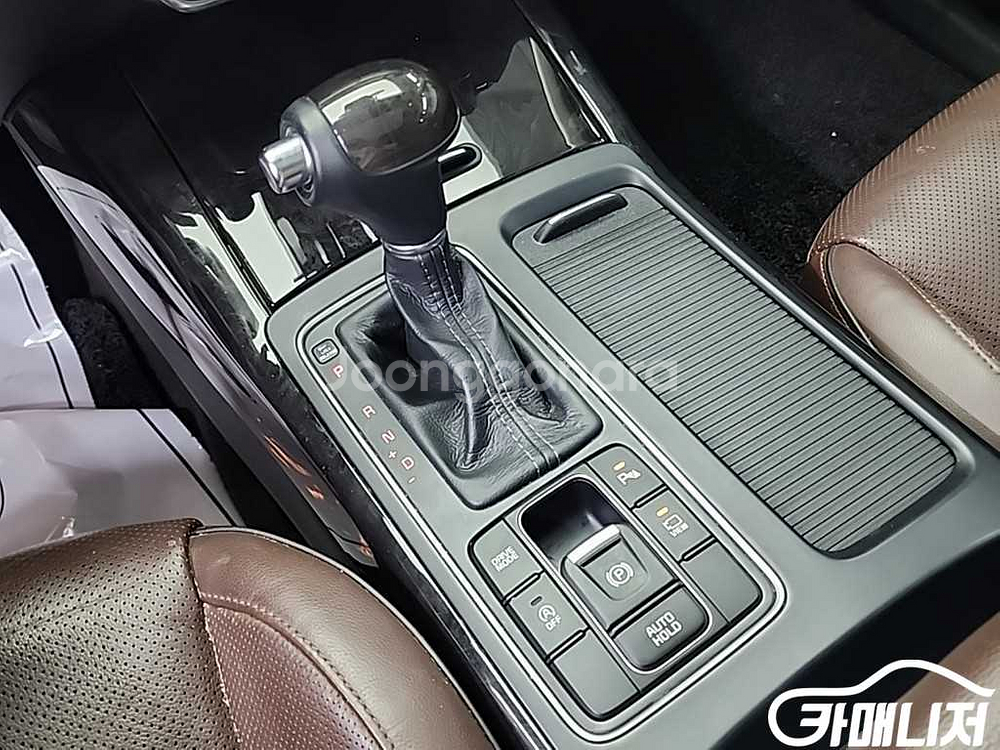 [기아]올 뉴 쏘렌토 디젤 2WD 2.0 노블레스 스페--7