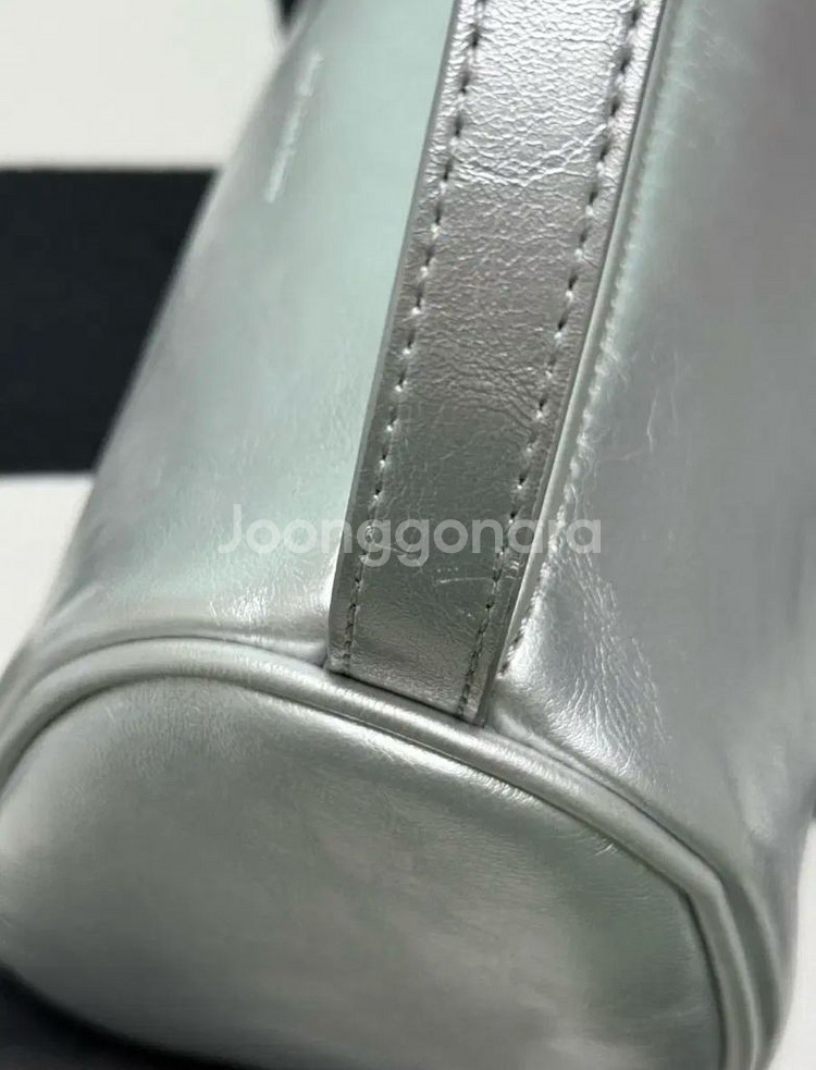 썸웨어버터 Loli Tote Bag - Silver--2