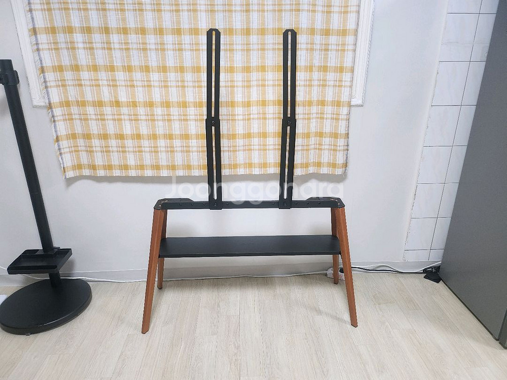 카멜마운트 FS75N 이젤형 TV거치대 판매합니다--0