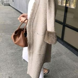 밍크 캐시미어 코트 바이윰 리틀블랙 라밤바룸 어라운드율