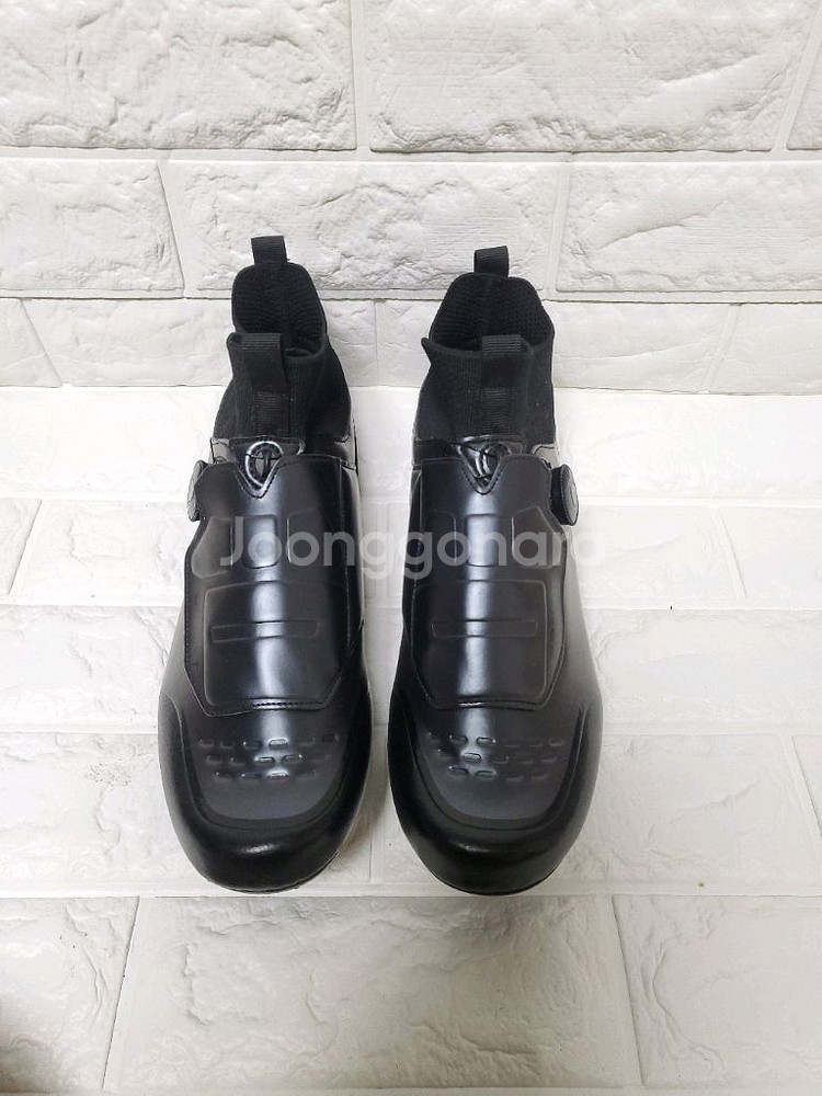 겨울용 MTB 클릿슈즈 265사이즈(무료배송)--0