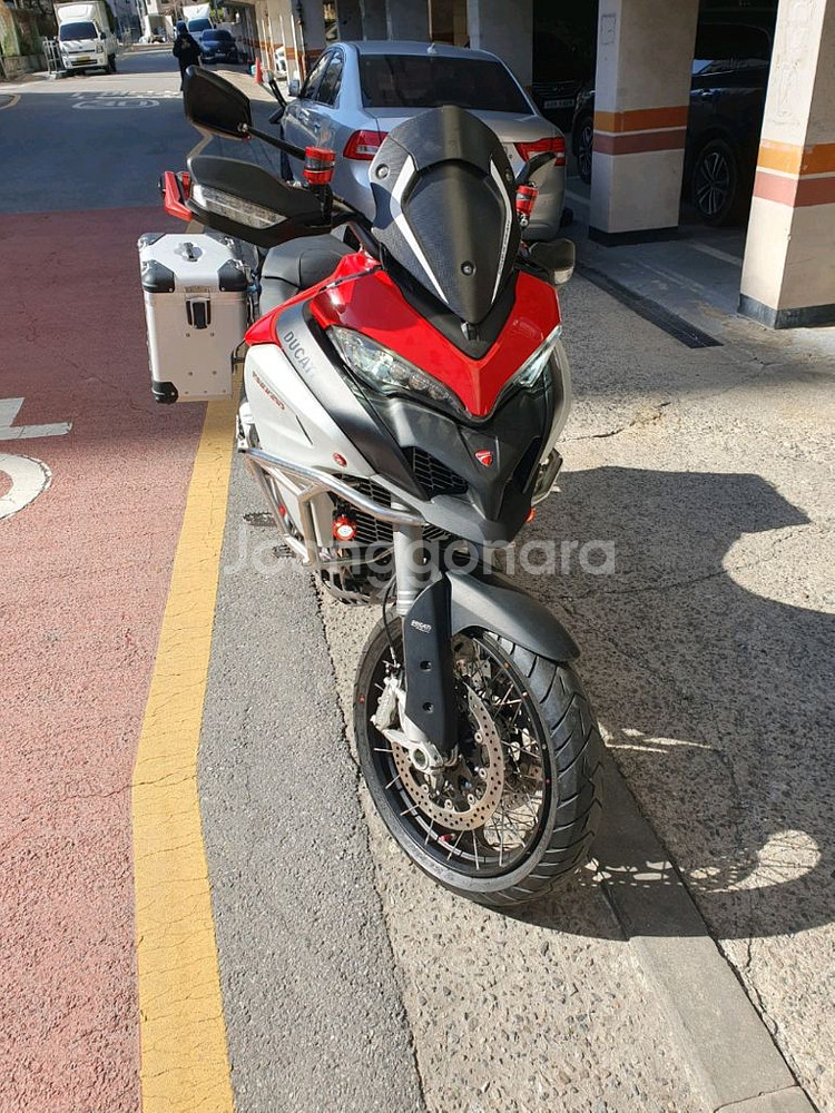 두카티 멀티스트라다 1260 엔듀로 버전 판매합니다--2