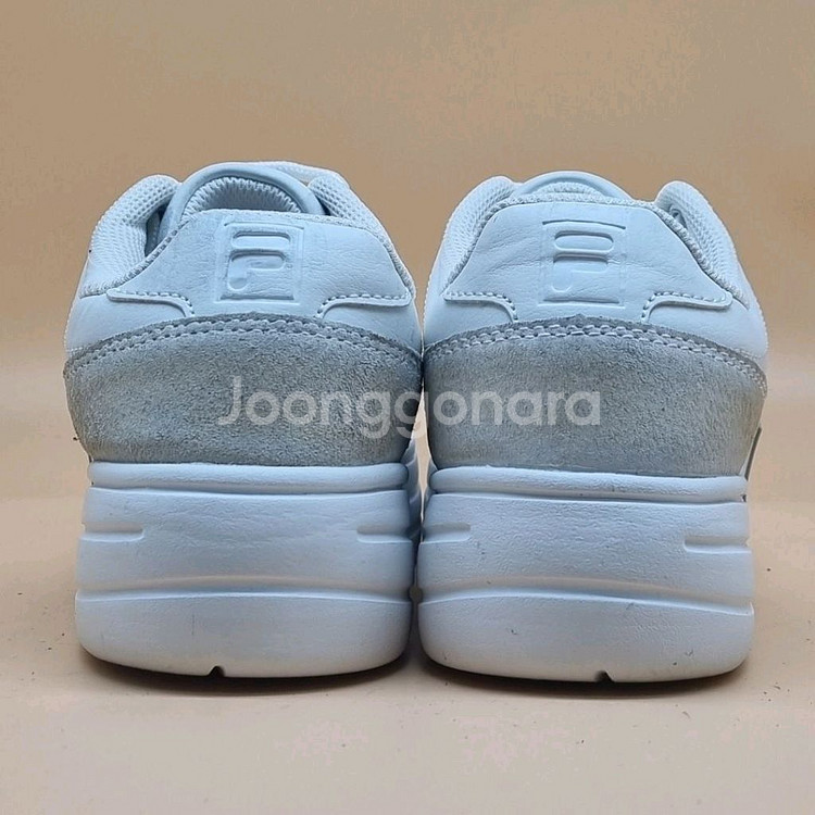 휠라 Fila 펑키테니스 운동화 240--4