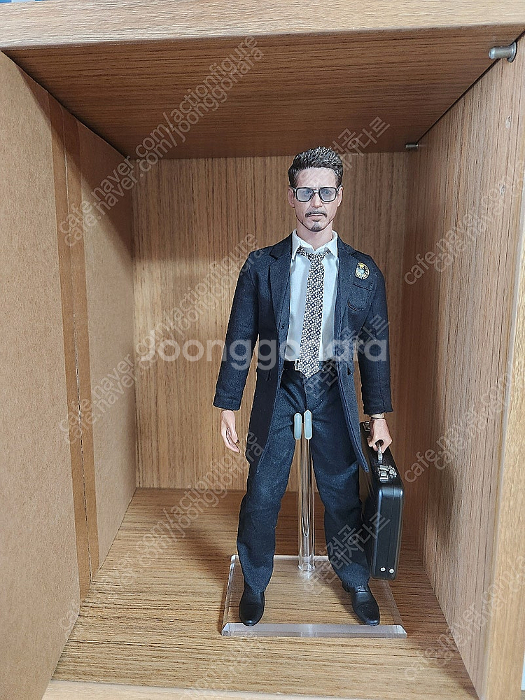 핫토이 전용 아이언맨 토니 쉴드 잠입버전 의상 판매--0