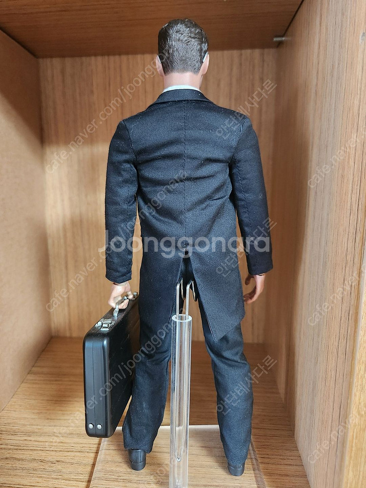 핫토이 전용 아이언맨 토니 쉴드 잠입버전 의상 판매--2