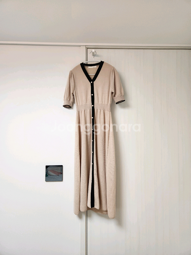 지컷(g-cut) 린넨혼방 니트 원피스--0