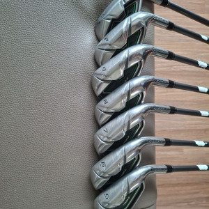 테일러메이드 RBZ 그라파이트 아이언