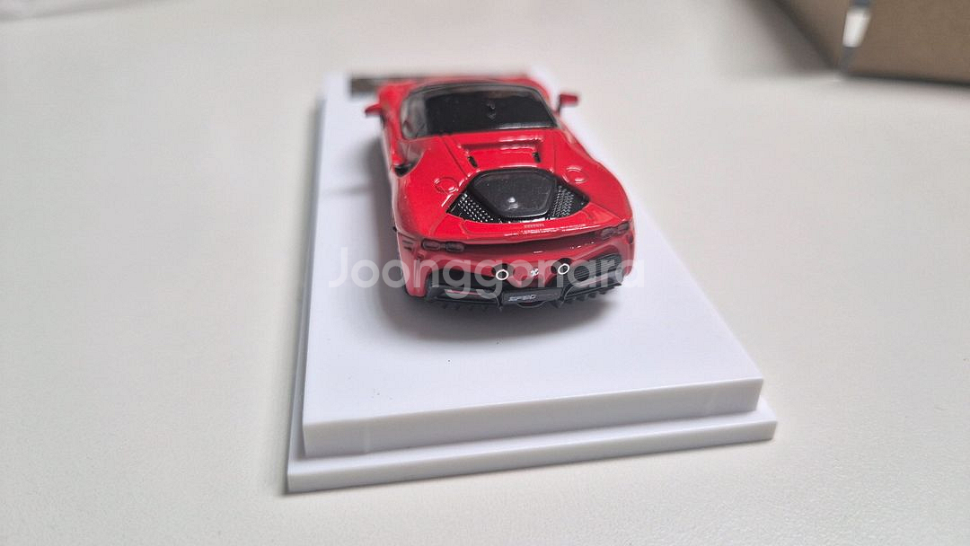 1/64 페라리 SF90 Stradale 다이캐스트--2