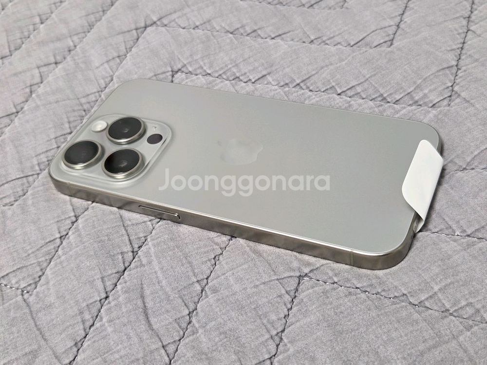 아이폰15 프로 256GB 내추럴 티타늄 리퍼 미사용--1